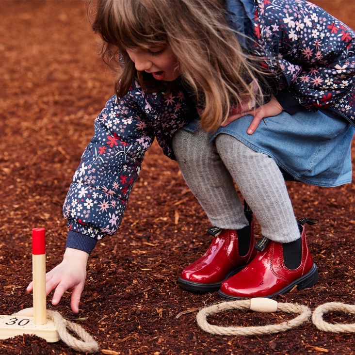 Fashion Blundstone Kids' Series Chelsea Boots Patent Red