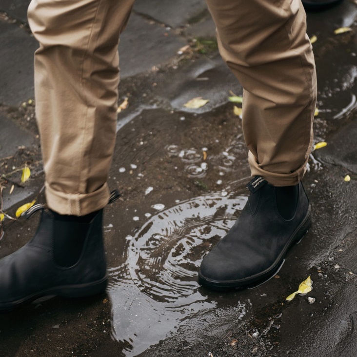 Men's Classics Chelsea Boots Rustic Black Fashion Blundstone